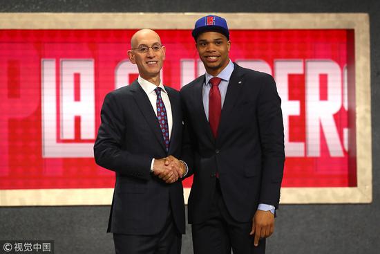 足球不仅仅 足球不仅仅